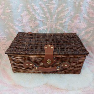 Vintage Rattan Lidded Picnic Sewing Basket Case with Handle 15"Lx9.5"Dx6.5"H
